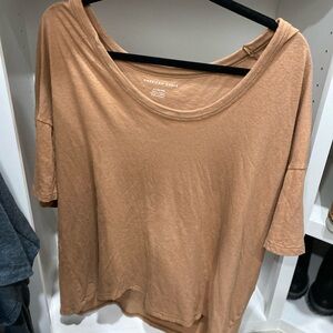 American Eagle Tshirt